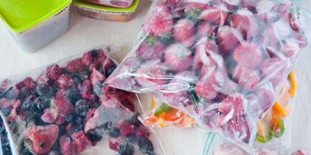 Замораживаем сохраняя витамины. Заморозка овощей. Замороженные ягоды. Заморозка овощей в пакетах. Заморозка ягод в пакетах.