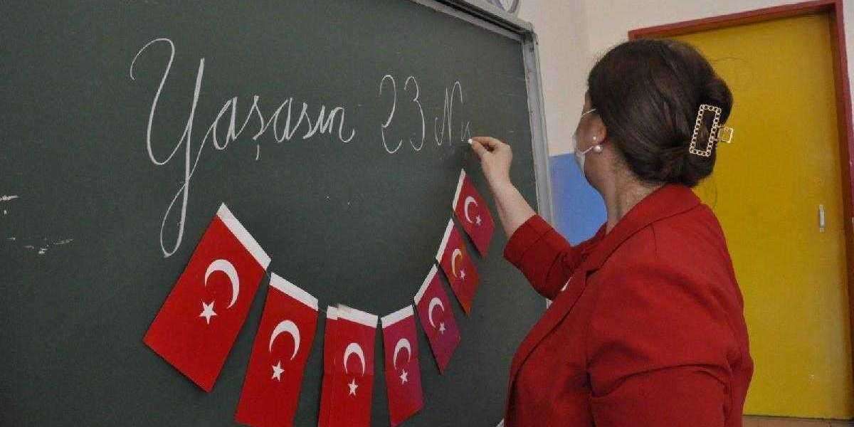 Türkçe Öğretmenliği İçin Hangi Derslerin İyi Olması Gerekir?