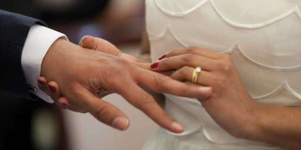 Evlenmek İstemeyen Kadın Nasıl Davranır? Bir Kadın Neden Evlenmek İstemez?
