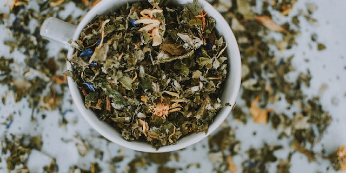 Karanfil Çayı Nasıl Yapılır? Sade Karanfil Çayı Nasıl Yapılır?